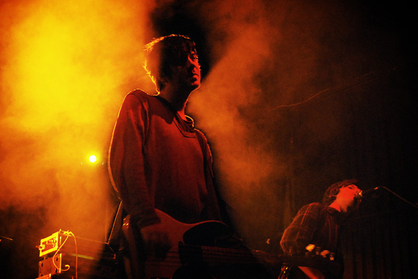 http://www.xyzbrighton.com/img/live_deerhunter_concorde2_polly_hanrahan_100510_02.jpg.jpg