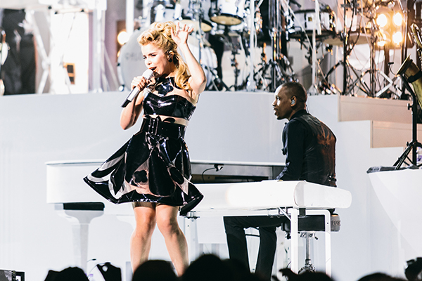 March12_reviews_BrightonCentre_PalomaFaith_SamShaw-15